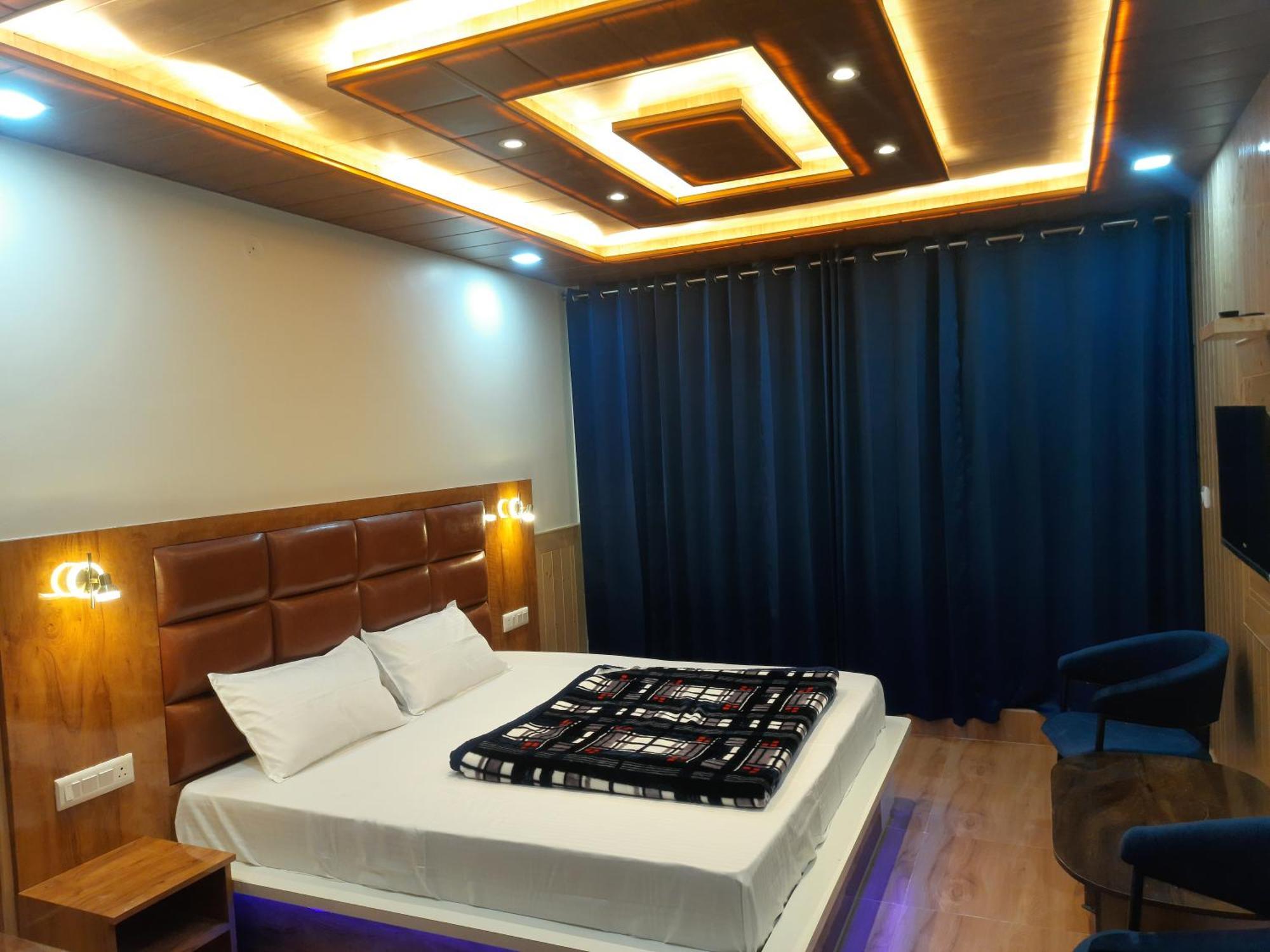 Aagaman Woods Appartement Shimla Buitenkant foto